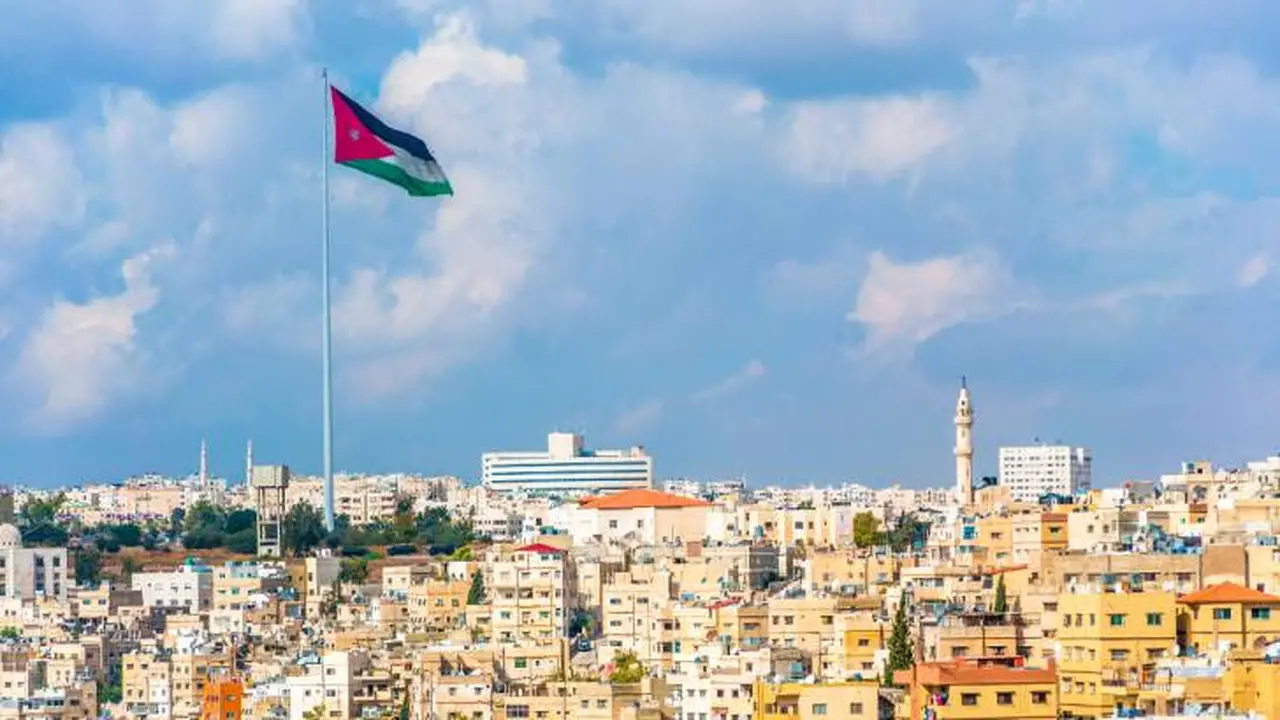 ارتفاع ملموس.. الأرصاد الجوية توضح التقلبات الجوية وفرص سقوط الأمطار يوم الثلاثاء